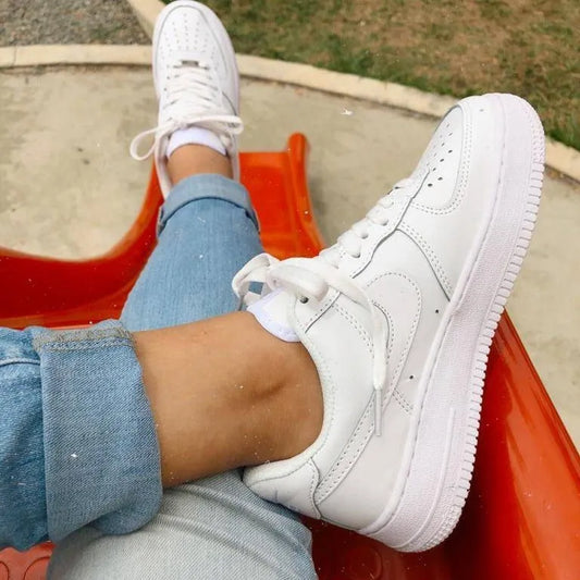 NIKE AIR FORCE ONE